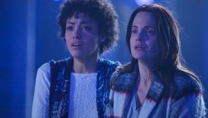 South of Hell 1×6 South of the Border