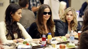 Pretty Little Liars: 1×2